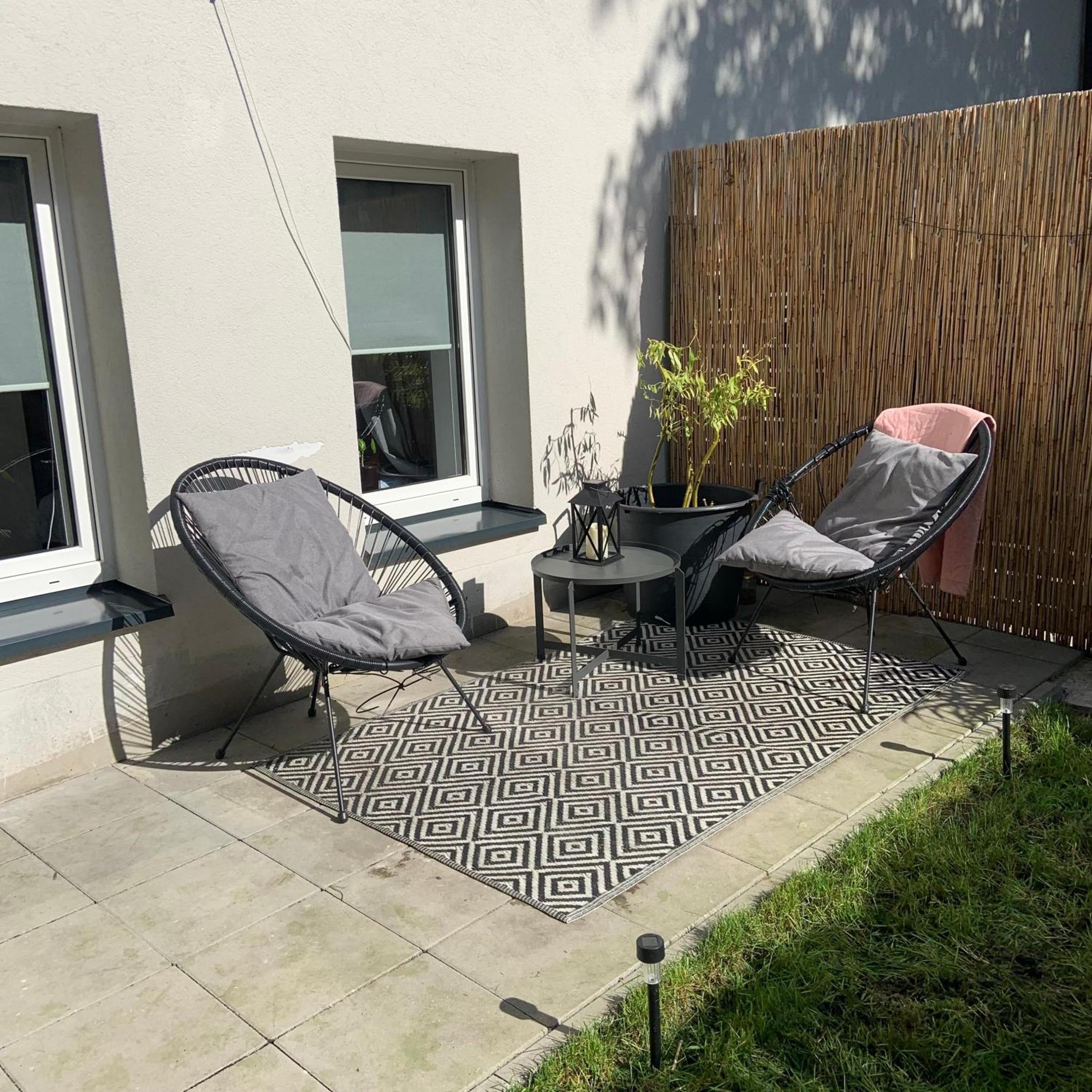 Garden Place Apartment Varsóvia Exterior foto